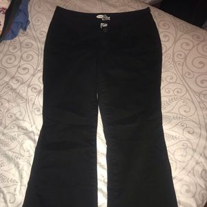Black chino wife ankle pants